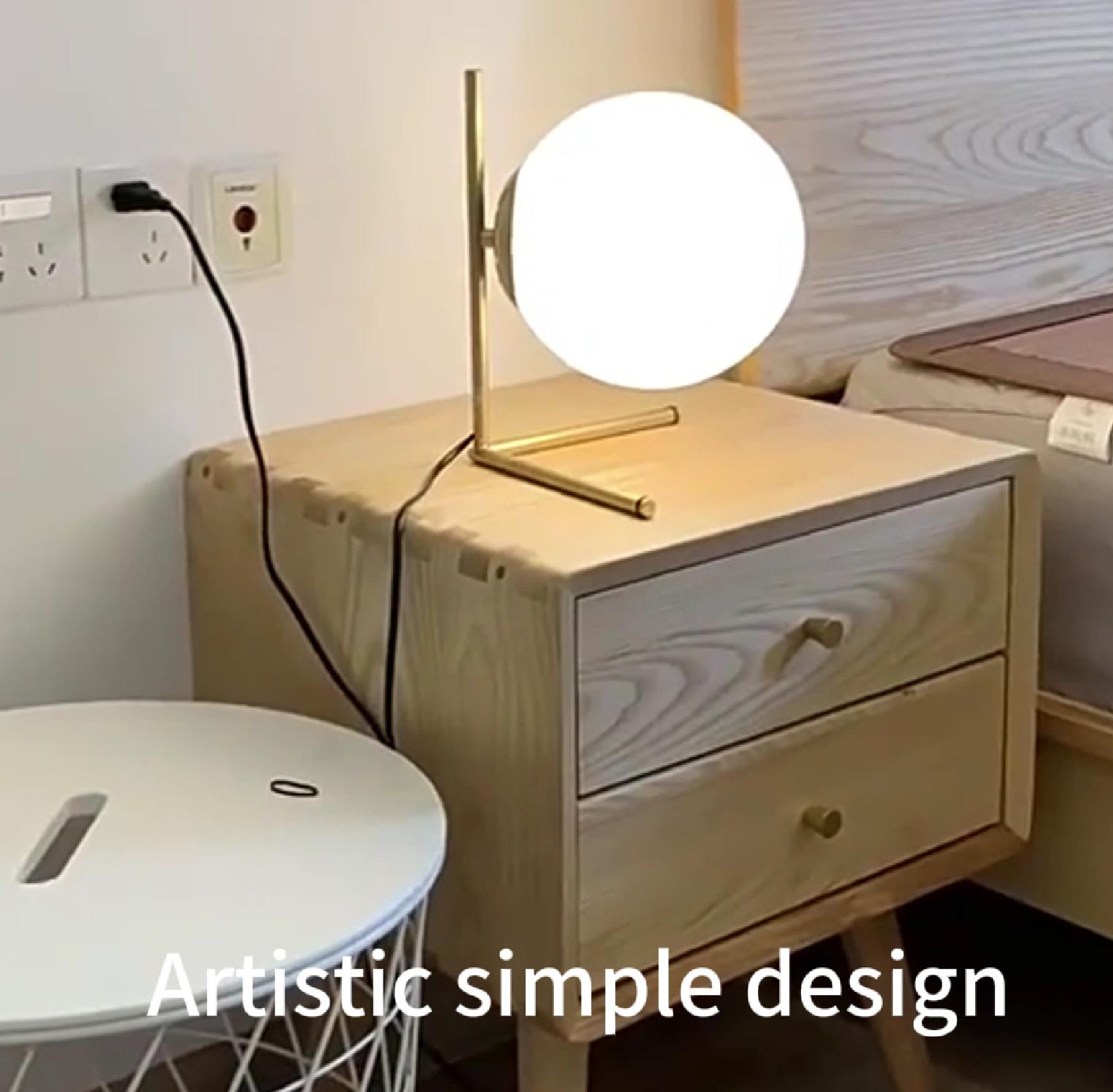 Recommended metal bracket ball warm light, suitable for bedroom play at night. Fashion atmosphere modern lighting design