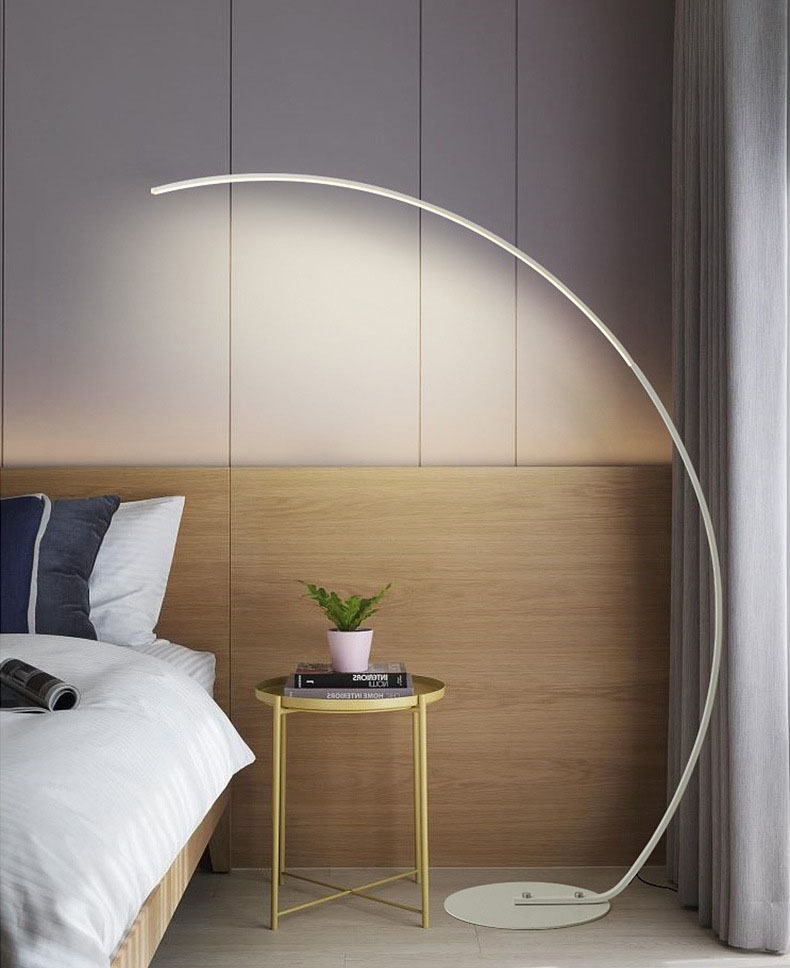 Exquisite Postmodern Modern Northern Europe Stylish Study Villa Hotel Standing Floor Lamp Temperate