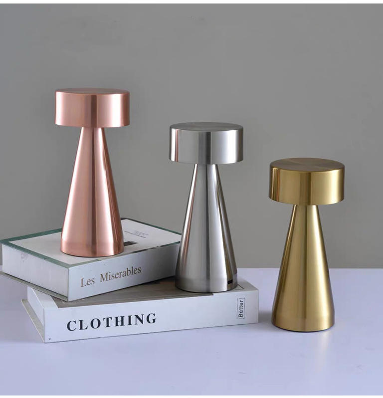 Simple Desk Lamp Restaurant Bar Desk Light Dimming Atmosphere Retro Touch Usb LED Desk Lamp